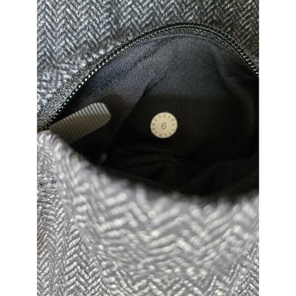 Lululemon Base Runner 1/2 Zip Heathered Herringbone Black Reflective Trim Sz 6 - Picture 9 of 14